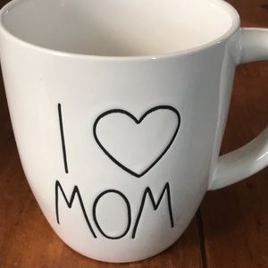 New Rae Dunn mug (I heart mom)